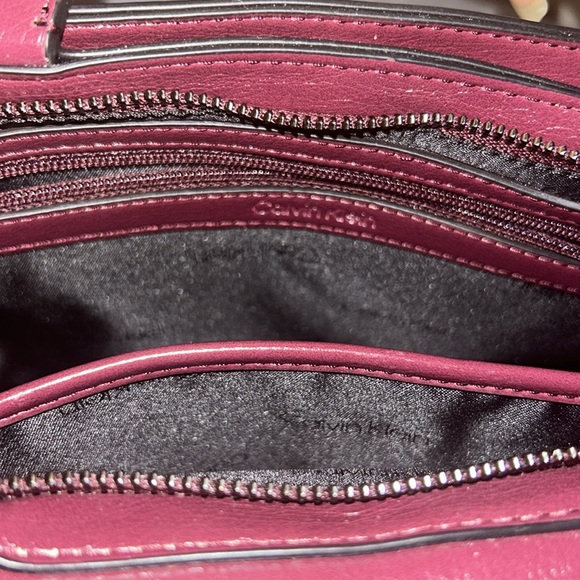 BRAND NEW Calvin Klein Handbag - Picture 4 of 12